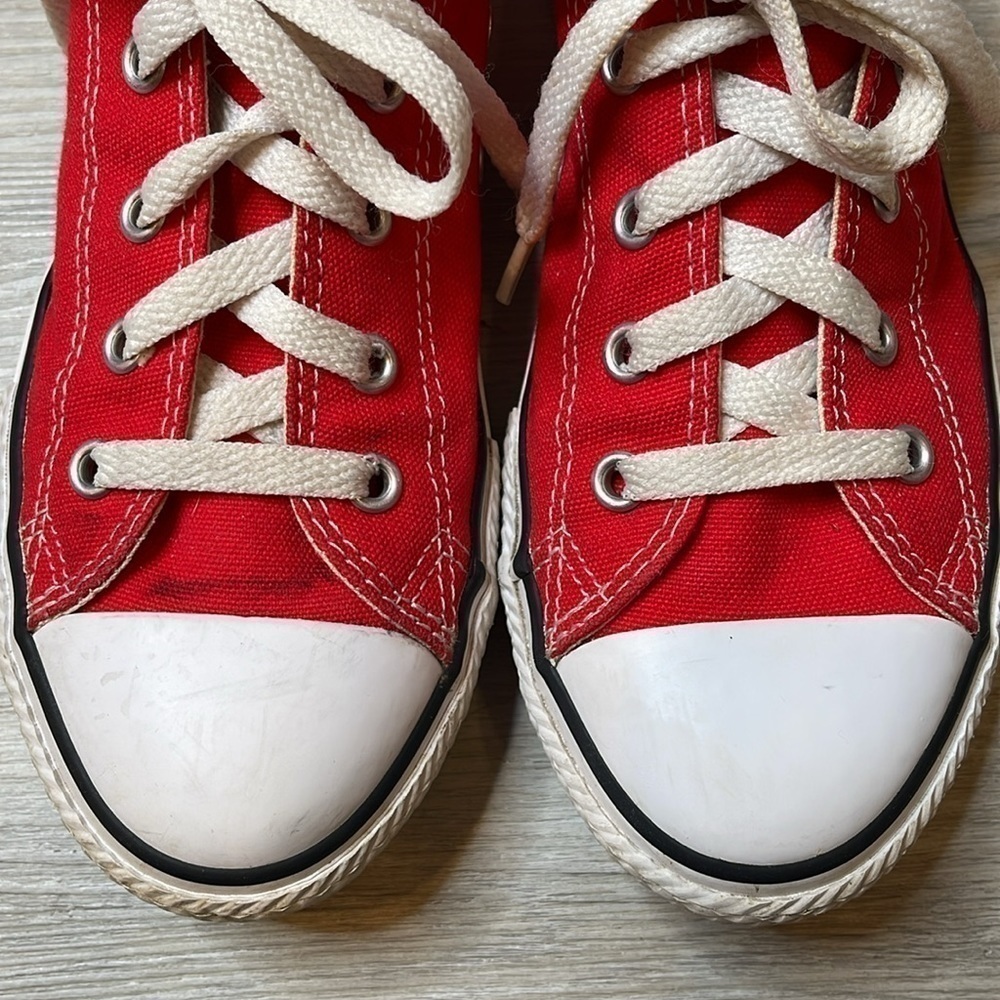Youth Red Converse All Star Unisex Sneakers Size 3 - Picture 4 of 9